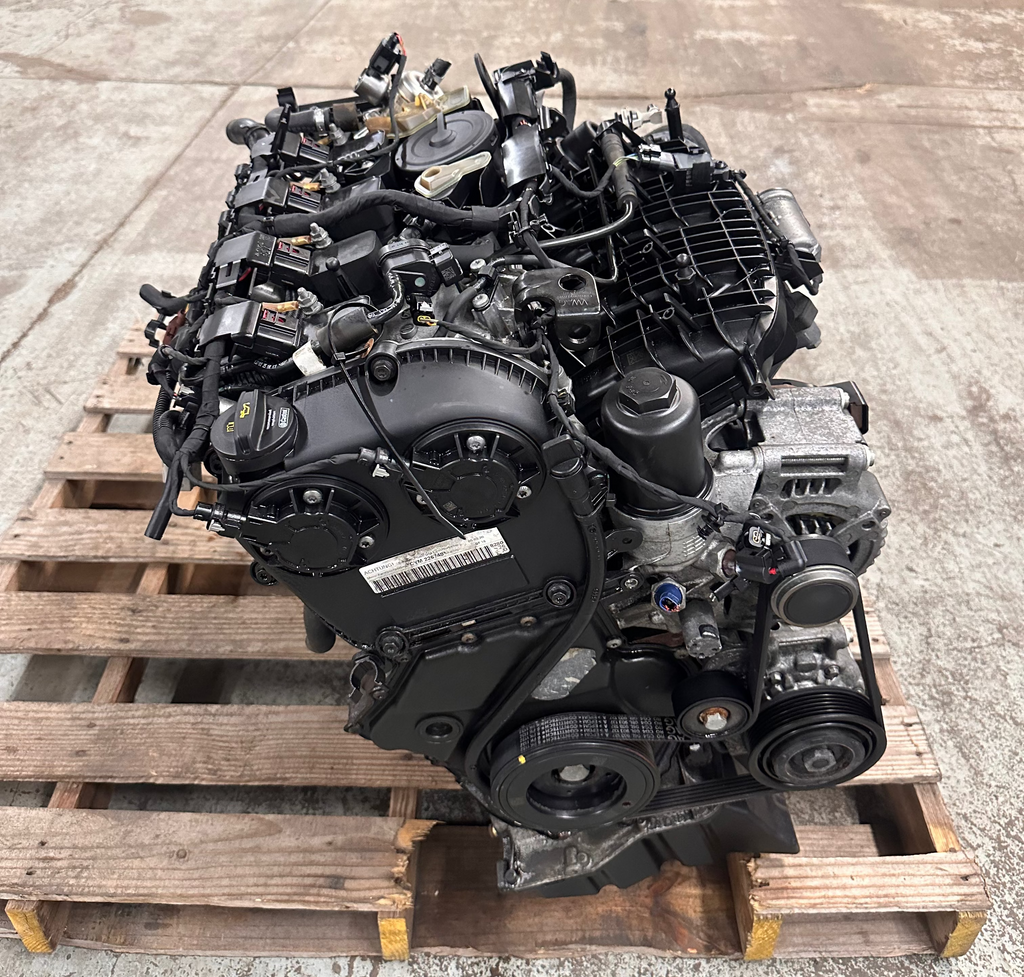 2017 - 2019 Audi A4 Gen 3 EA888 2.0L TFSI Engine + Automatic Transmission