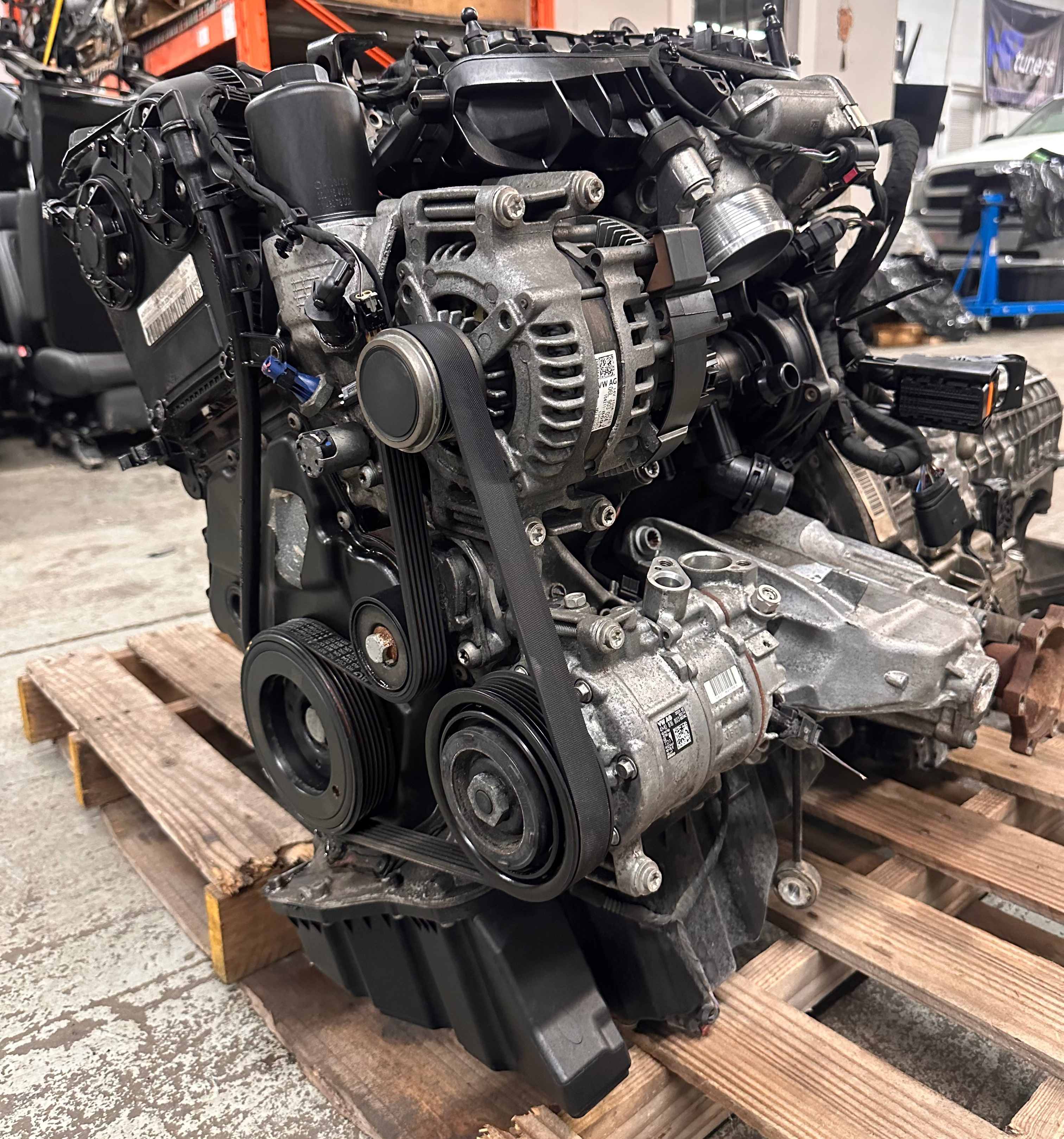 2017 - 2019 Audi A4 Gen 3 EA888 2.0L TFSI Engine + Automatic Transmission
